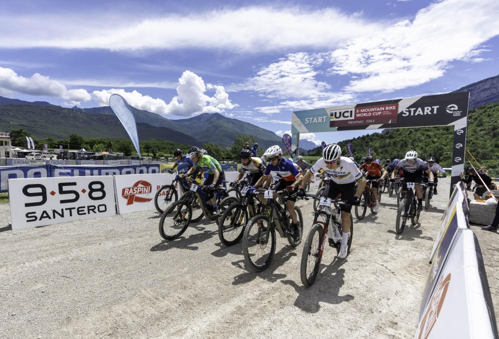 WES (World E-Bike Series): in Trentino doppietta del francese Gilloux  e vittoria della tedesca Wiedenroth e della svizzera Schneitter rispettivamente  in gara 1 e 2